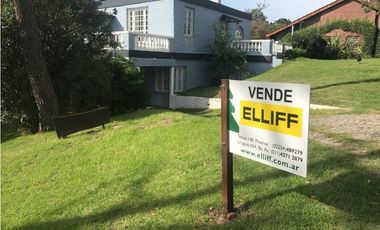 AVENIDA  LIBERTADOR A 3 CUADRAS DE LA PLAYA