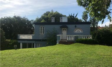 AVENIDA  LIBERTADOR A 3 CUADRAS DE LA PLAYA