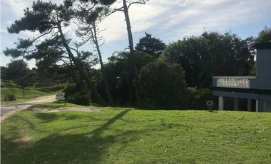AVENIDA  LIBERTADOR A 3 CUADRAS DE LA PLAYA