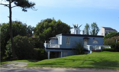 AVENIDA  LIBERTADOR A 3 CUADRAS DE LA PLAYA