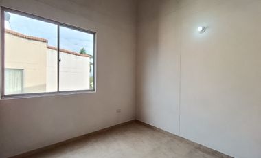 apartamento en arriendo en portachuelo. Cod A23748