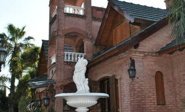 RESIDENCIA PARA FIESTAS