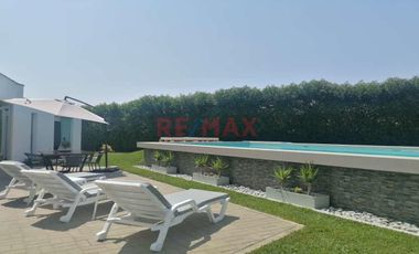 ¡Atención a todos los interesados en vivir en un lugar rodeado de naturaleza y tranquilidad! Les presentamos la venta de una hermosa casa de campo ubi