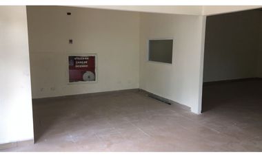 LOCAL COMERCIAL EN  ALBROOK  COMMERCIAL PARK  193M2 PLANTA BAJA