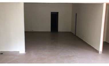 LOCAL COMERCIAL EN  ALBROOK  COMMERCIAL PARK  193M2 PLANTA BAJA