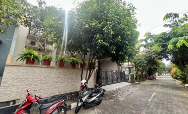 Rumah Luas 2 Lt SHM 15 Menit ke Gerbang Tol Jati Warna 1 J-38304