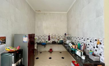 Rumah Luas 2 Lt SHM 15 Menit ke Gerbang Tol Jati Warna 1 J-38304