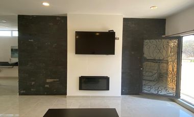 CASA EN VENTA EN EL HIPICO DE CAÑADA HONDA