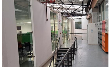 SE ARRIENDA OFICINA AMOBLDA BOGOTA PARA 1000 puestos de trabajo