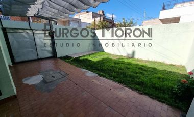 Casa PH en venta en Ramos Mejia Sur