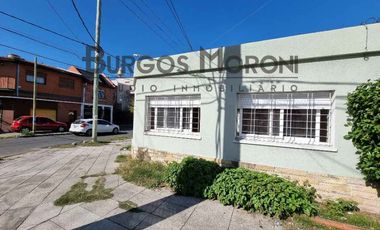 Casa PH en venta en Ramos Mejia Sur