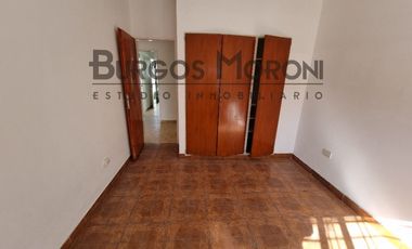 Casa PH en venta en Ramos Mejia Sur