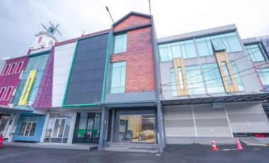 Rumah 3 Lt dekat Pintu Tol Kukusan Siap Huni Dibantu KPR J-46477