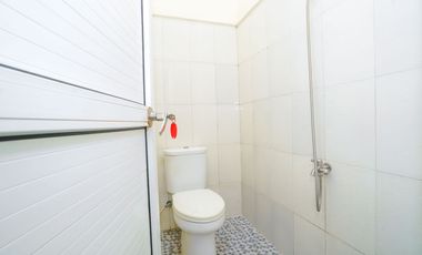 Rumah 3 Lt dekat Pintu Tol Kukusan Siap Huni Dibantu KPR J-46477