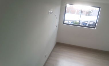 apartamento en venta en ciudad jardín. Cod V400185