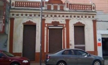 Casa acondicionada para comercio