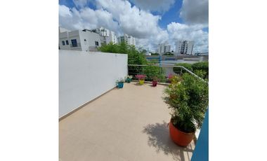 VENTA DE CASA DE DOS NIVELES EN BARRIO LA CASTELLANA DE MONTERIA