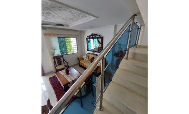 VENTA DE CASA DE DOS NIVELES EN BARRIO LA CASTELLANA DE MONTERIA