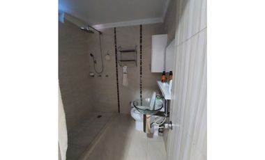 VENTA DE CASA DE DOS NIVELES EN BARRIO LA CASTELLANA DE MONTERIA