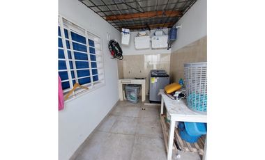 VENTA DE CASA DE DOS NIVELES EN BARRIO LA CASTELLANA DE MONTERIA