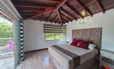 casa en arriendo/venta en alto de las flores. Cod A6313