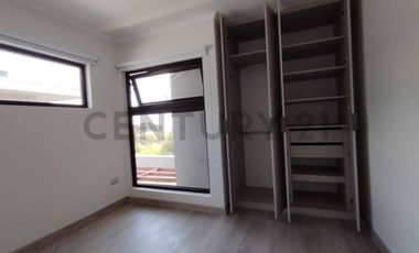 VENTA DE MODERNAS CASAS SANTA MARÍA DEL MAR, STO. DOMINGO