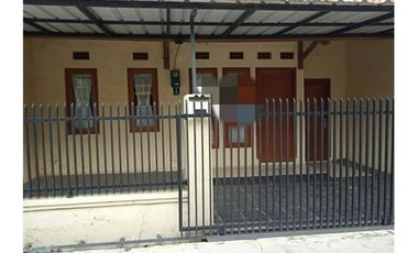 Dijual Cepat Rumah Dlm Komplek Perumahaan Besar Jatiwangi Margaasih Cimahi Bandung