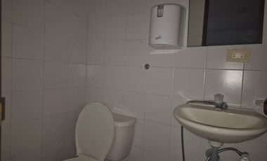 comercial (casa para comercio) en arriendo en cabecera del llano. Cod A125050