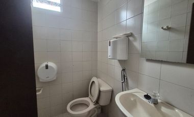 comercial (casa para comercio) en arriendo en cabecera del llano. Cod A125050