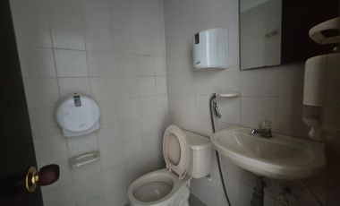 comercial (casa para comercio) en arriendo en cabecera del llano. Cod A125050