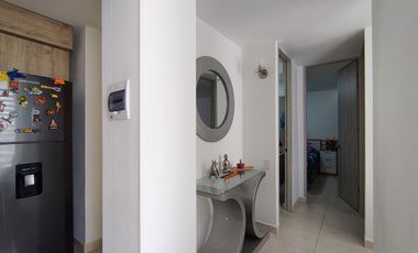 apartamento en arriendo en alameda del rio. Cod A107000