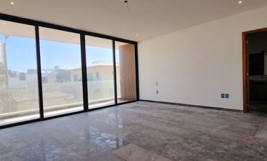 Casa en VENTA cochera 3 autos, alberca FRACC playas del conchal