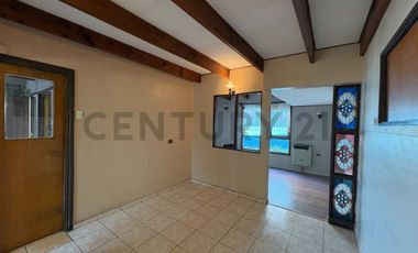 Se vende casa en Miraflores Alto