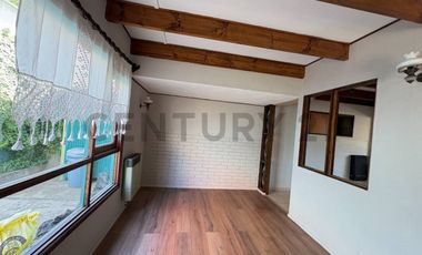 Se vende casa en Miraflores Alto