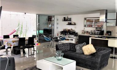 PR12149 CASA A LA RENTA EN SECTOR LOMA DEL CHOCHO, ENVIGADO