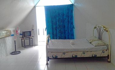 BEACH TRIPLE HOUSE LEFT SEASHORE TINGKO WHITE BEACH, ALCOY CEBU PHILIPPINES, RENT/SALE