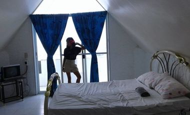 BEACH TRIPLE HOUSE LEFT SEASHORE TINGKO WHITE BEACH, ALCOY CEBU PHILIPPINES, RENT/SALE