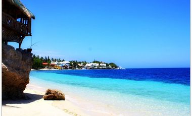 BEACH TRIPLE HOUSE LEFT SEASHORE TINGKO WHITE BEACH, ALCOY CEBU PHILIPPINES, RENT/SALE