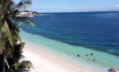 BEACH TRIPLE HOUSE LEFT SEASHORE TINGKO WHITE BEACH, ALCOY CEBU PHILIPPINES, RENT/SALE