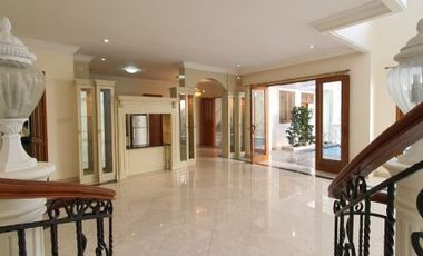 DIJUAL RUMAH di Jl DUTA NIAGA, PONDOK INDAH, JAKSEL (SANGAT MENARIK)