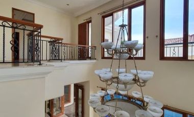 DIJUAL RUMAH di Jl DUTA NIAGA, PONDOK INDAH, JAKSEL (SANGAT MENARIK)