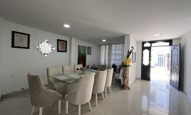 casa en venta en costa azul. Cod V103801