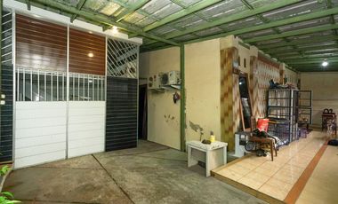 Rumah Hadap Timur LT 221 SHM 8 Mnt ke Gerbang Tol Bekasi Barat J-41522