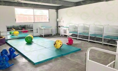 Edificio equipado ideal para escuela o guardería en Querétaro
