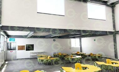 Edificio equipado ideal para escuela o guardería en Querétaro