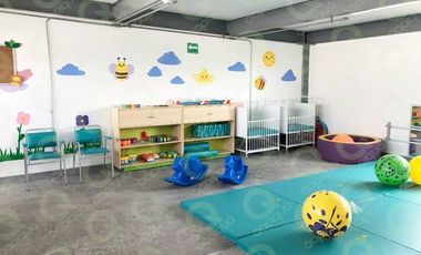 Edificio equipado ideal para escuela o guardería en Querétaro