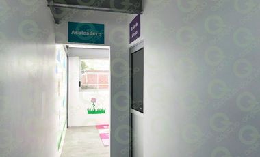 Edificio equipado ideal para escuela o guardería en Querétaro