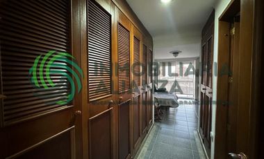 apartamento en venta en altos de cabecera. Cod V61783