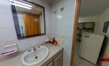 oficina en arriendo/venta en la candelaria. Cod V5214