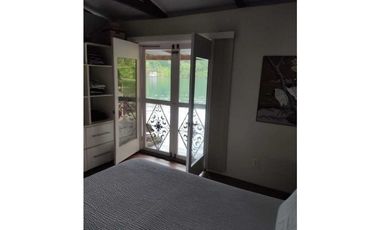 VENDO 7.5 HECTAREAS CON CASA Y LANCHAS